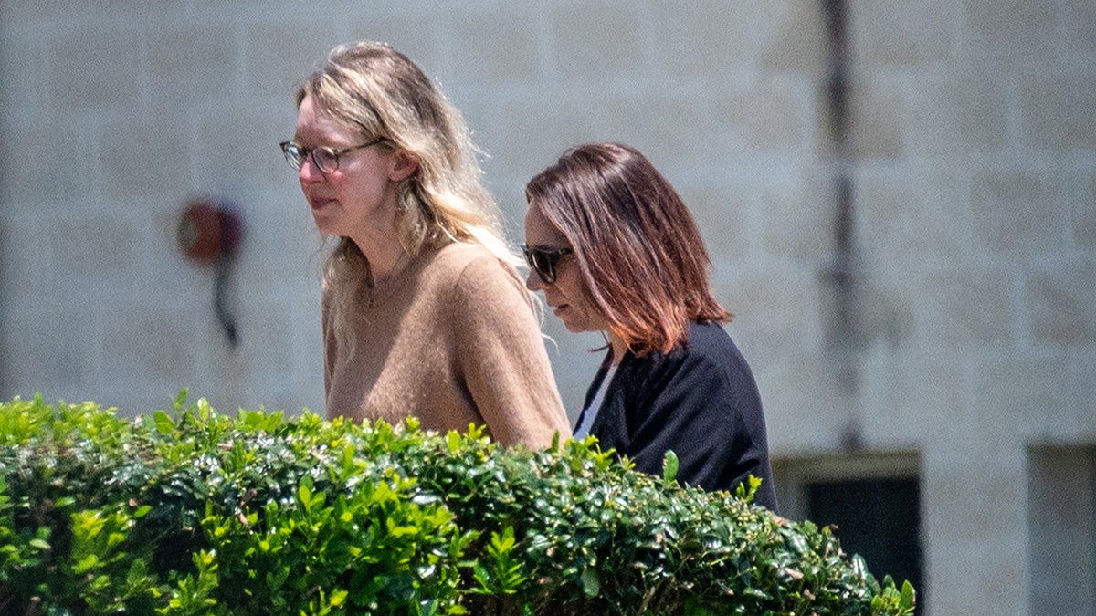 Elizabeth Holmes arrives at prison in Texas