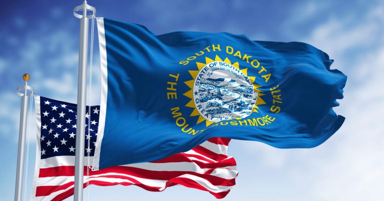 South Dakota Lawmakers Vote to Permit Concealed Pistols in Bars, Awaiting Governor’s Signature