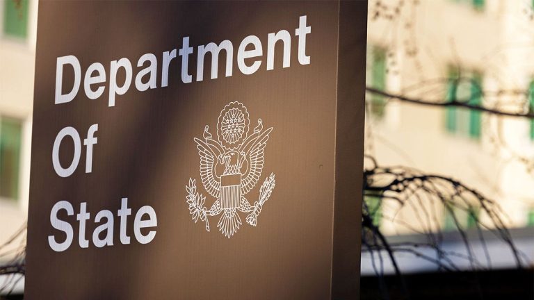 Former State Department analyst pleads guilty to embezzling more than $650K