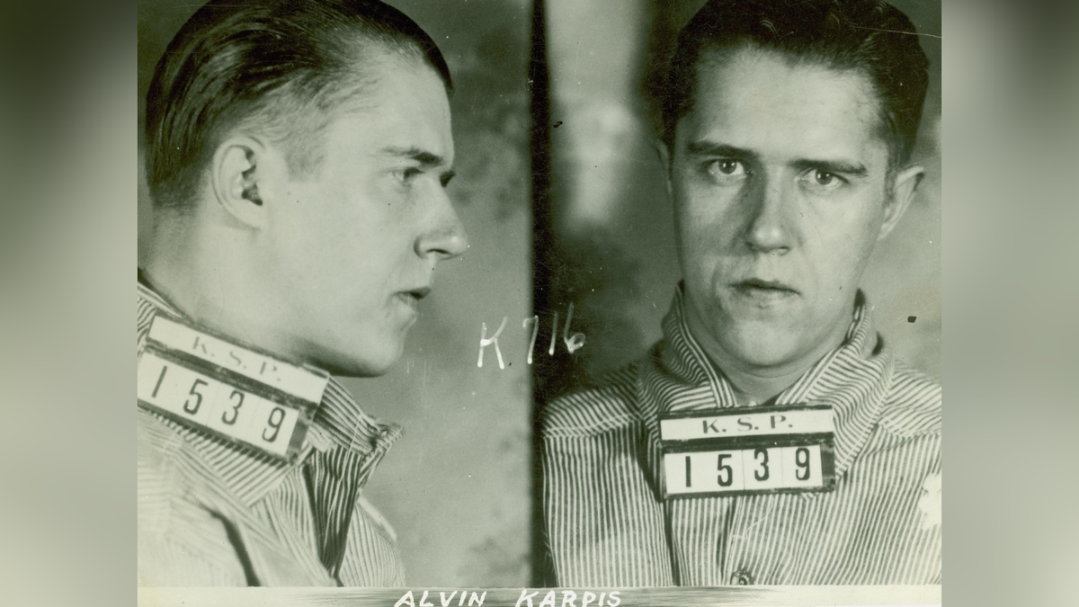 Alvin Karpis prison booking picture