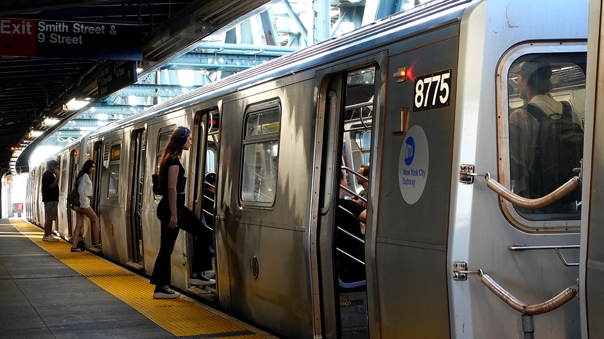 A New York City subway train