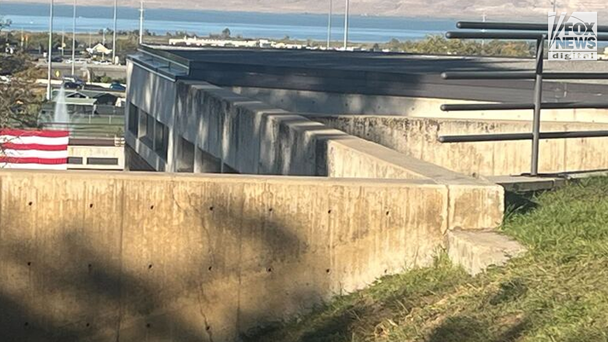 Ledge of Losee Center roof