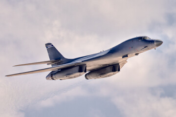 b1bomber.jpg