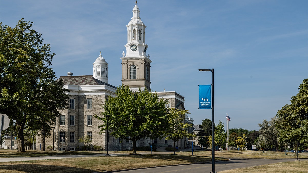 University at Buffalo campus picture