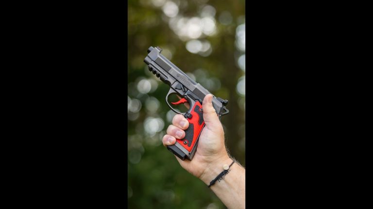 Would you want one in your safe? 👀 (Beretta 92x Red)