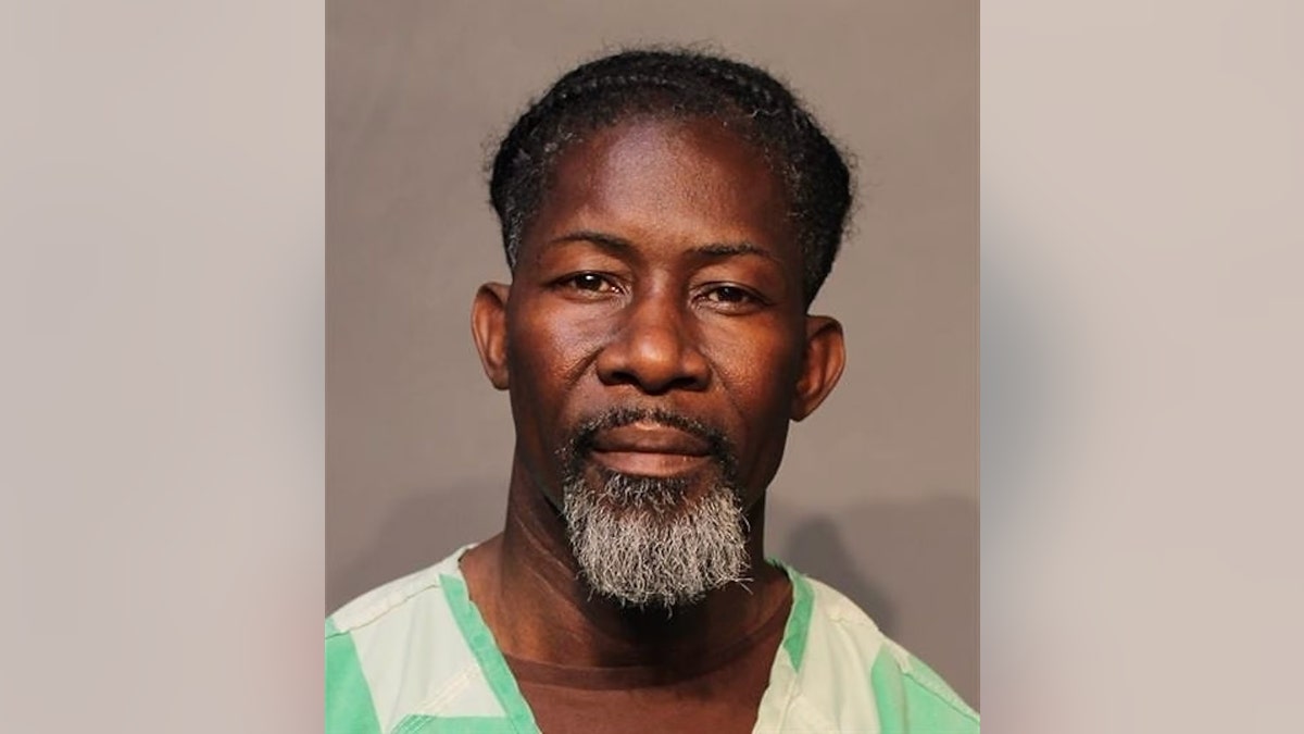 Booking photo of Ian Andre Roberts