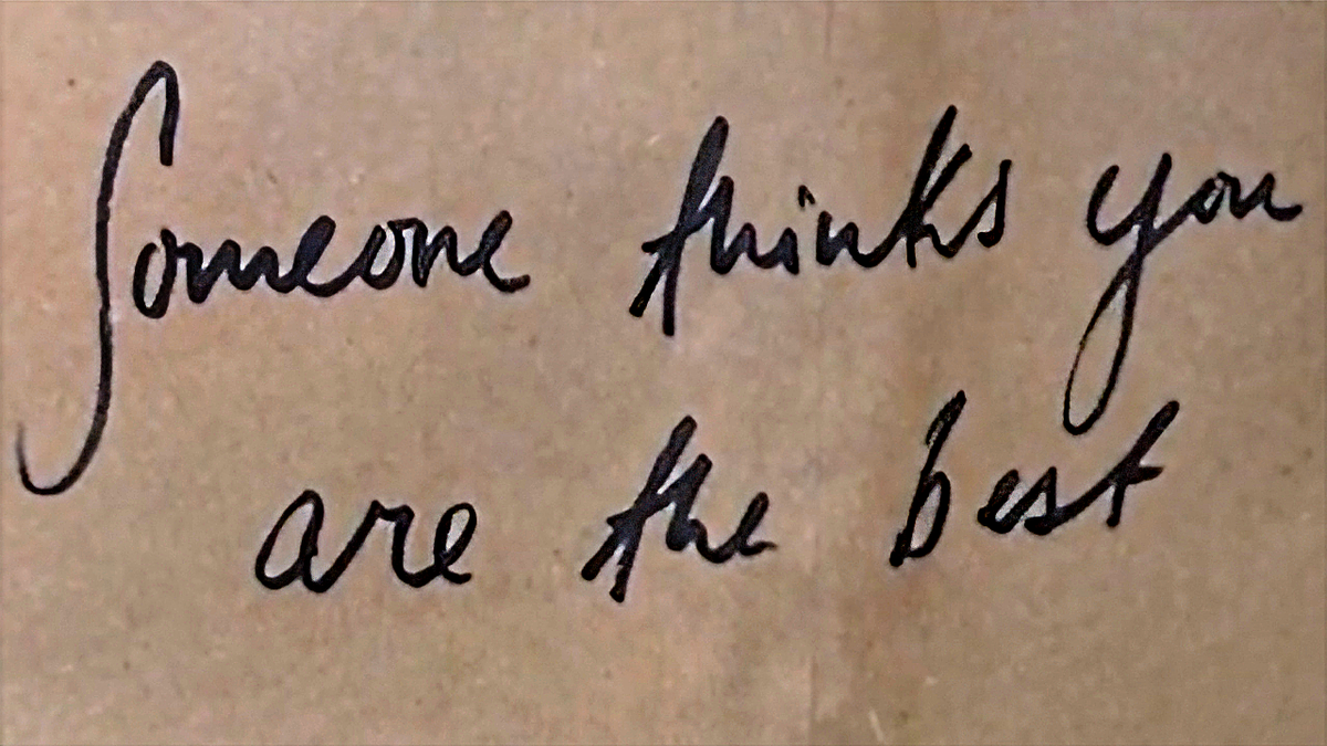 Message to veteran on bag