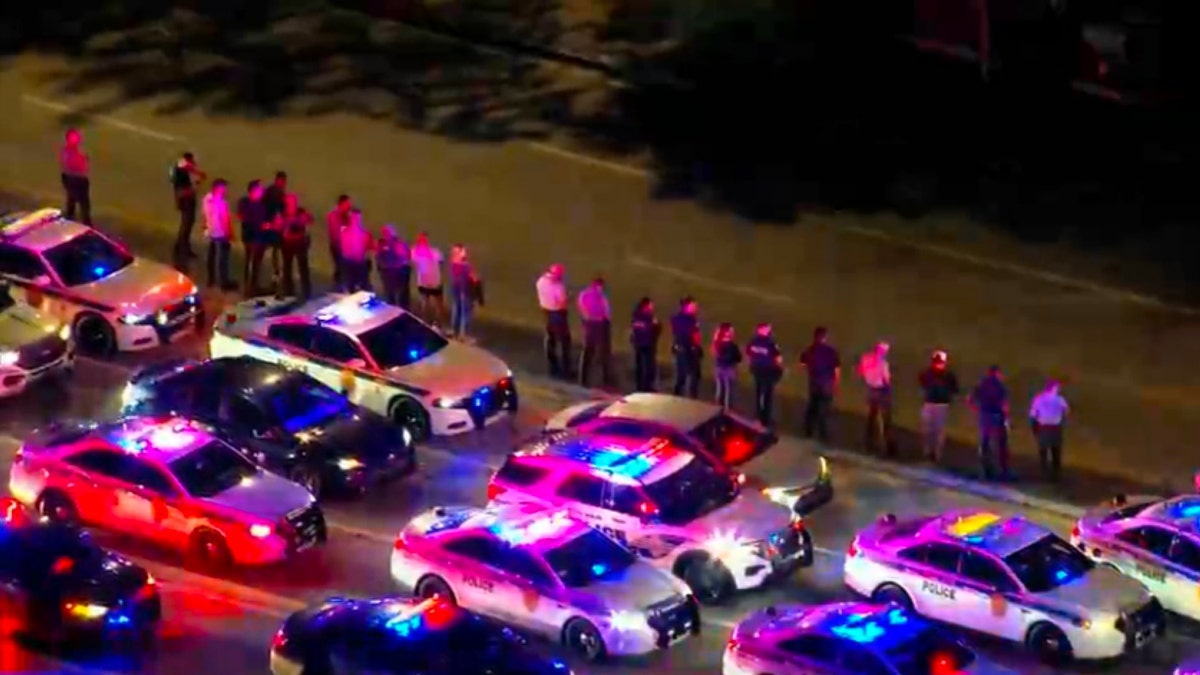 Officer shot in Miami