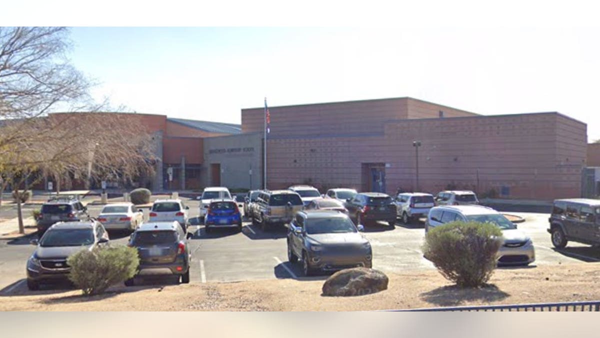 Orangewood Elementary School 