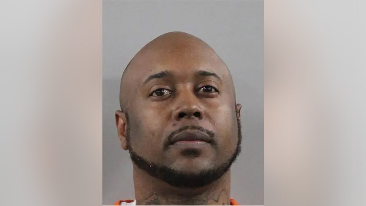 Harnando Thompson in a booking photo