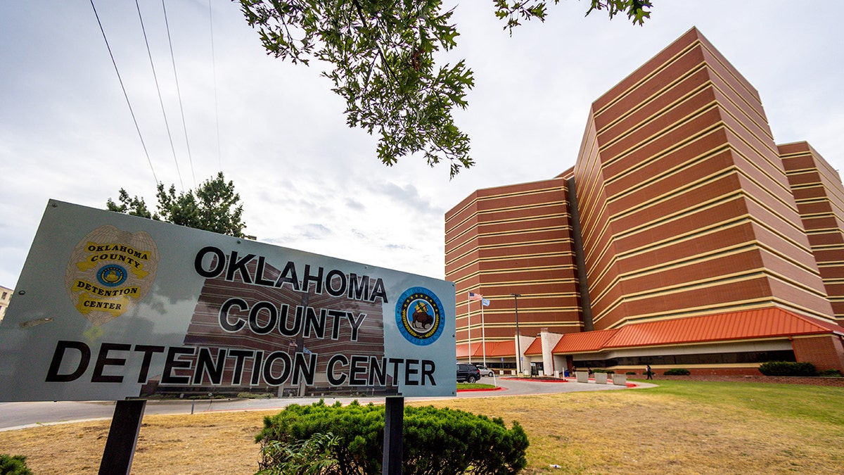 The Oklahoma County Detention Center i