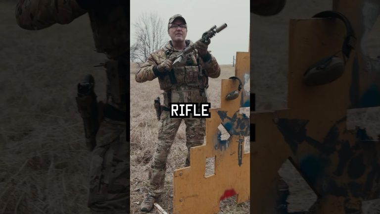 Opinion: Reload Rifle or Switch To Pistol? #specialforces #shorts #military #army