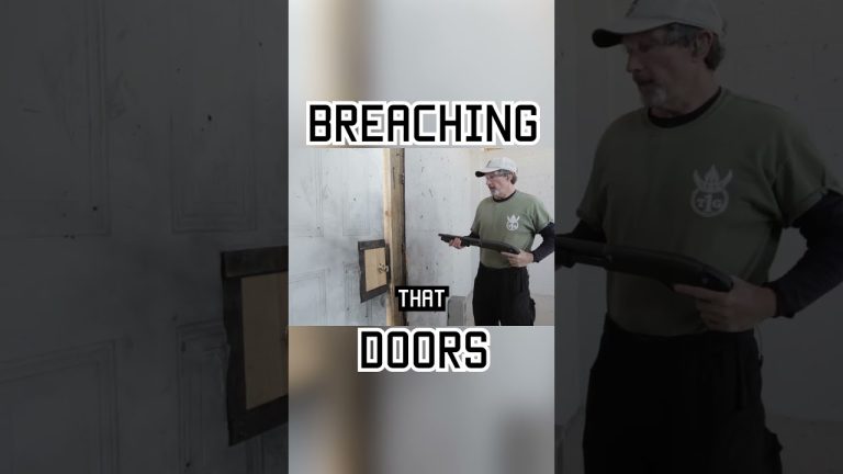 How To Breach A Door #shorts #howto #military #lawenforcement #tips