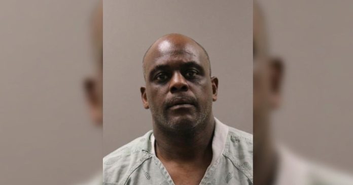 Alabama Robbery Victim Shoots Armed Suspect Who Demanded a Wallet at Gunpoint at a Boat Ramp